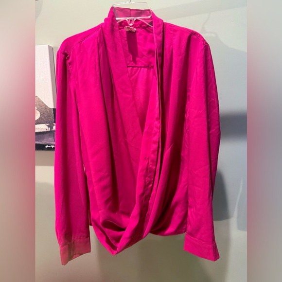 Amanda Uprichard Fuchsia Long Sleeve Drape Front Silk Blouse Size Small MSRP$198 - Picture 2 of 11